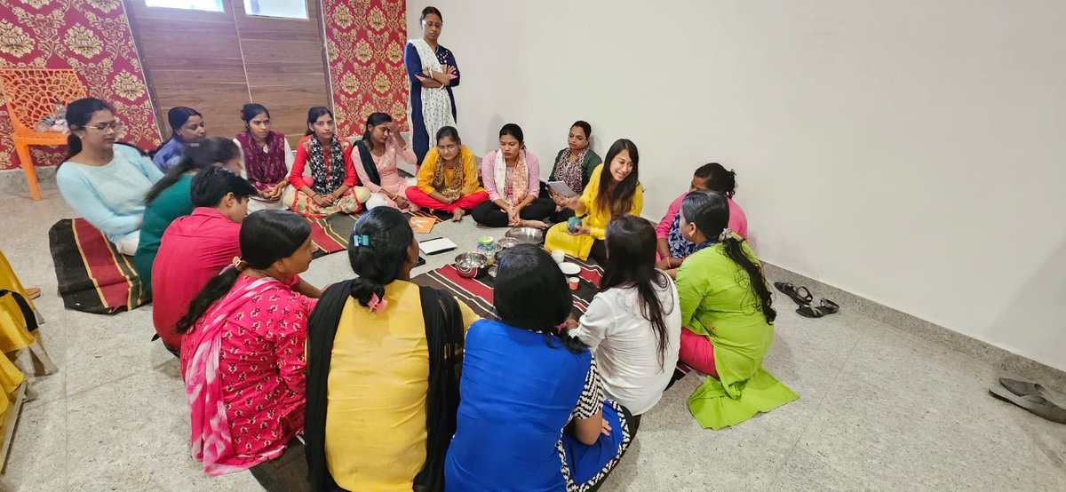 More photos from this week's training sessions for enumerators in Bhojpur. Here the <a href="/LSHTM_Nutrition/">LSHTM Nutrition Group</a> &amp; <a href="/dcorconsulting/">D-Cor: Development Corner</a> teams led by <a href="/Aakriti_gupta13/">Aakriti Gupta</a> are training on portion size estimation for INFUSION'S consumption data collection survey
<a href="/sheffieldgeog/">Sheffield Geography</a> <a href="/susfoodshef/">Institute for Sustainable Food</a> <a href="/sheffielduni/">The University of Sheffield</a>