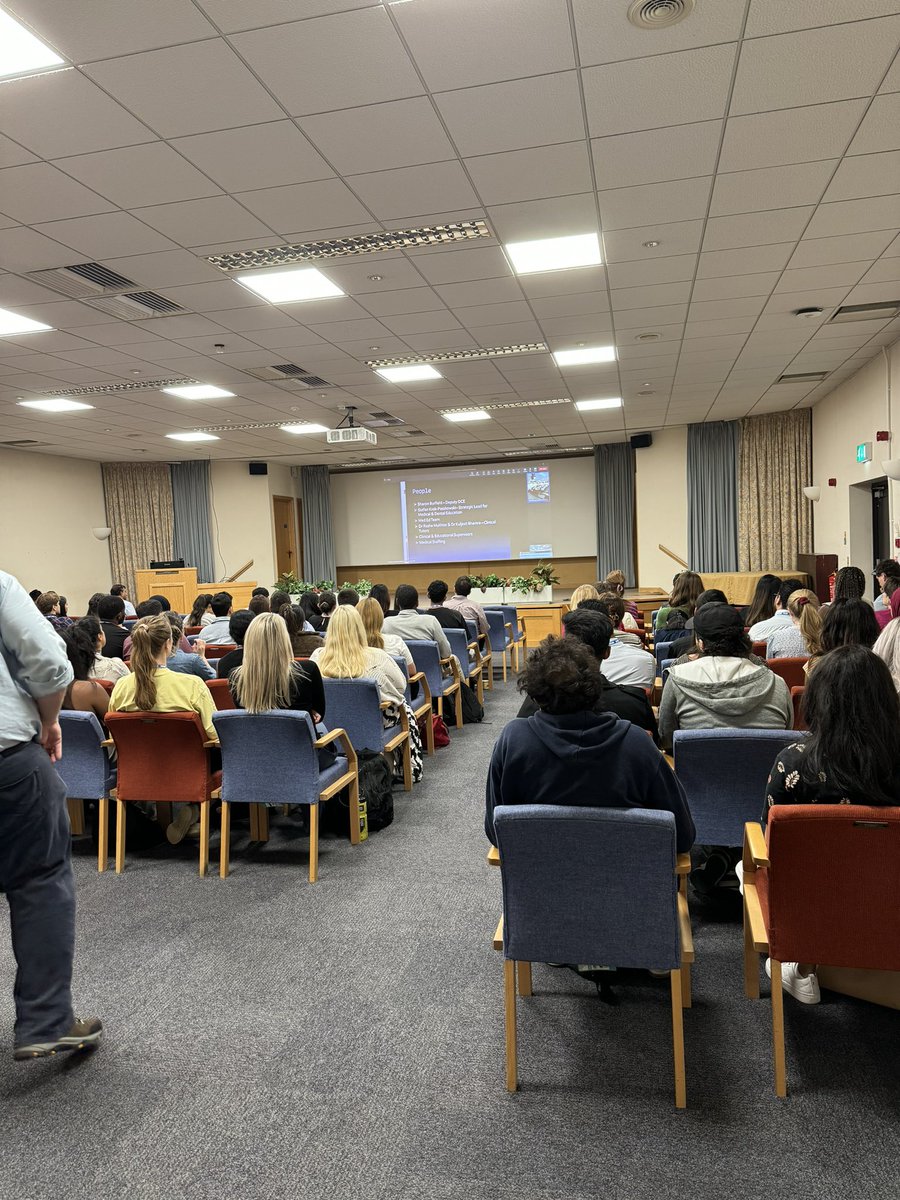 Dr Timothy Ho (@tblho) on Twitter photo Trust induction. First day as a doc for many. <a href="/drpipskip/">Pippa Skippage π</a> providing welcome from the DCE. A day no-one forgets when starting their medical career. #welcometofrimleyhealth <a href="/FrimleyHealth/">Frimley Health NHS Foundation Trust π</a> Trust induction. First day as a doc for many. <a href="/drpipskip/">Pippa Skippage π</a> providing welcome from the DCE. A day no-one forgets when starting their medical career. #welcometofrimleyhealth <a href="/FrimleyHealth/">Frimley Health NHS Foundation Trust π</a>