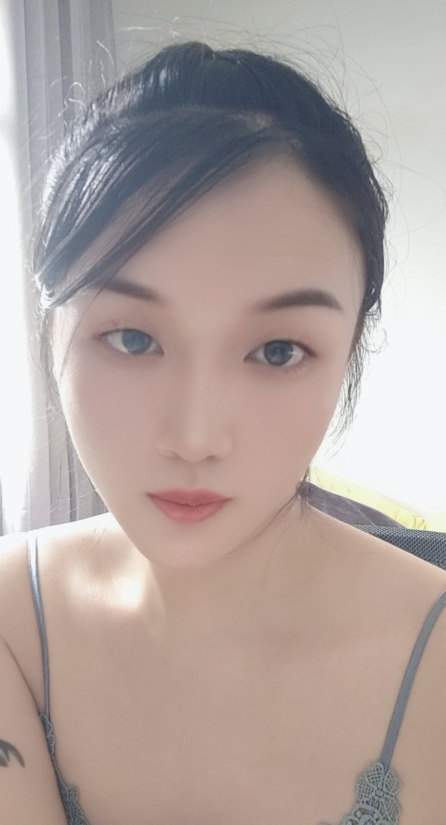 tsmm990110's tweet photo. 湖北宜昌TS ladyboy 药娘 约的���屌丝勿扰 https://t.co/7n9lj3666J