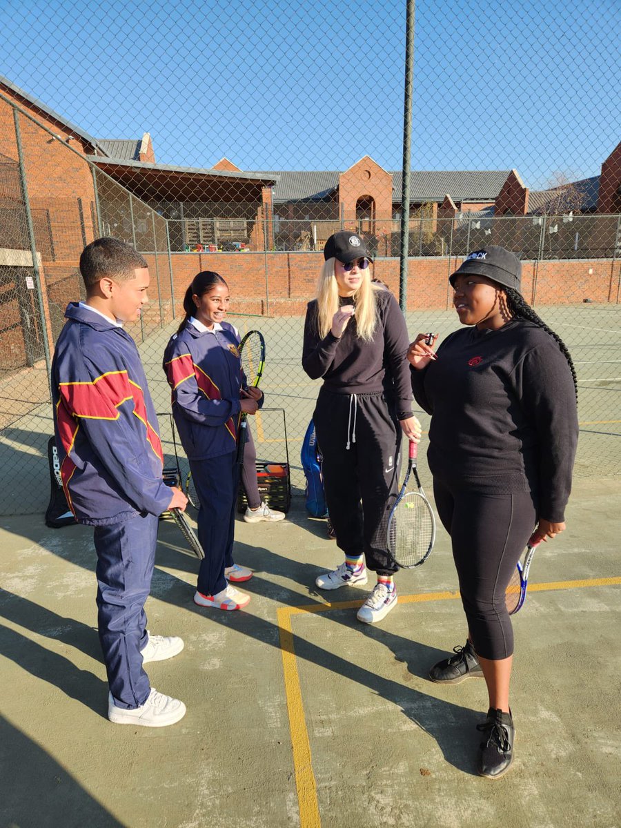 5FM (@5fm) on Twitter photo Tune in to #5Midmornings <a href="/StephanieBe/">Swiftie Be</a> <a href="/Yonaka_Theledi/">Yonaka Bonang Theledi</a> coming to you Live from Trinity House, Glenvista for the #5SchoolTakeover with <a href="/Suzuki_ZA/">Suzuki SA</a> , tune in!💪🏽
9am-12pm! Tune in to #5Midmornings <a href="/StephanieBe/">Swiftie Be</a> <a href="/Yonaka_Theledi/">Yonaka Bonang Theledi</a> coming to you Live from Trinity House, Glenvista for the #5SchoolTakeover with <a href="/Suzuki_ZA/">Suzuki SA</a> , tune in!💪🏽
9am-12pm!