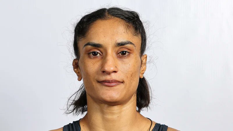 MrDemocratic_'s tweet photo. @dhruv_rathee This is Conspiracy against Vinesh Phogat.

This is a SCAM 💔 https://t.co/nN6mgmVa5Y