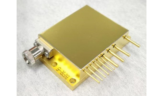 Semiconductor laser
Power customizable
Two years warranty, quality guaranteed. Please talk to me directly if you are interested.
wharsapp:+86 17663496063