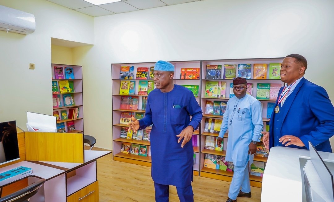 Dearth of visionary leadership, bane of Nigeria’s development - Oyebanji 
… Gives reason for introducing values orientation in Ekiti schools. 

Ekiti state Governor, Mr <a href="/biodunaoyebanji/">Biodun Oyebanji</a> has cited the need to build visionary leadership qualities in Ekiti children as reason for