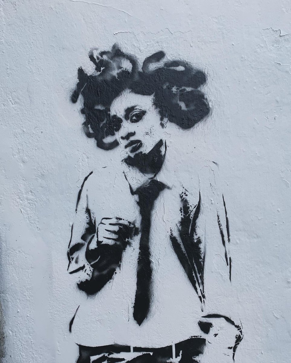 stewysstencils's tweet photo. STEWY - Little Simz - Essex Rd, Islington, London 06/07/24. Face reference inspired from the Met Galla, Burberry-CD by Daniel Lee & Hair stylist by Chantelle Fuller @stewystencils #stewy #stewystencils #littlesimz @littlesimz #London #islington #streetartlondon @streetartatlas https://t.co/oLsRhzrIm8