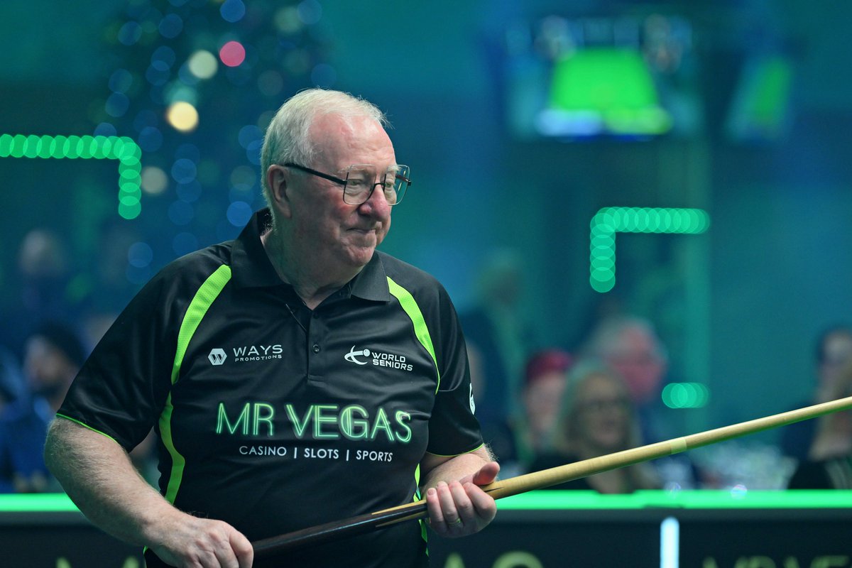 Snooker Legends (@snookerlegends) on Twitter photo And of course <a href="/leetheshirt/">Lee Richardson</a> <a href="/fouldsy147/">Neal Foulds</a> <a href="/rachelcasey11/">Rachel Casey</a> as well as <a href="/dennistaylor147/">Dennis Taylor</a> who isn't playing this time but covering all the action for <a href="/channel5_tv/">Channel 5</a> What a team! connexinlivehull.com/whats-on/the-m… And of course <a href="/leetheshirt/">Lee Richardson</a> <a href="/fouldsy147/">Neal Foulds</a> <a href="/rachelcasey11/">Rachel Casey</a> as well as <a href="/dennistaylor147/">Dennis Taylor</a> who isn't playing this time but covering all the action for <a href="/channel5_tv/">Channel 5</a> What a team! connexinlivehull.com/whats-on/the-m…