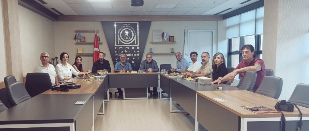 KESK Bursa Şubeler Platformu, TMMOB Bursa Şubesi ve Bursa Tabip Odası olarak 06.07.2024 tarihinde bir toplantı gerçekleştirerek gündem maddelerini değerlendirdik.
Birleşirsek kazanacağız!
<a href="/KESK1995/">KESK</a>