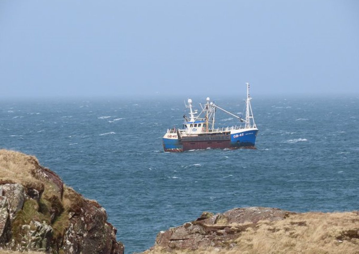 Today is the 10 year anniversary of Scotland's #MPA network. Don't believe hype from <a href="/scotgov/">Scottish Government</a> or <a href="/natscot/">Mike Finley</a> 37% protection on paper, not in reality. Small Isles MPA, is regularly - legally - dredged for scallops (below). Our seabed is our greatest carbon sink, inaction is bonkers.