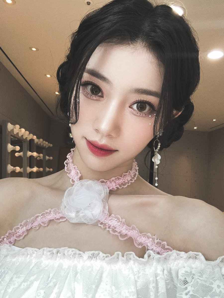 shennxiaoting's tweet photo. https://t.co/NdlFP6R3s7