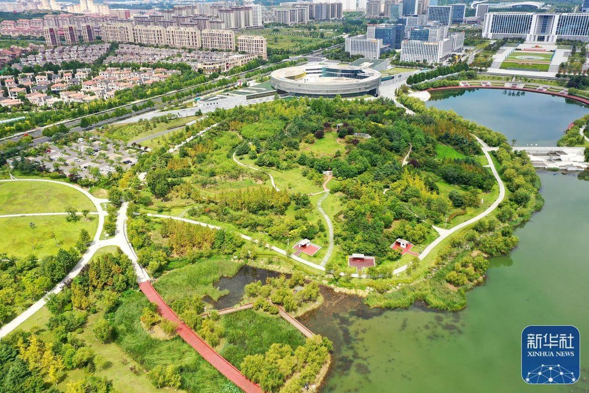 BridgingNews_'s tweet photo. Highlights of the #3rdPlenarySession of the 20th Central Committee of the CPC:
We must pursue coordinated progress in new industrialization, new urbanization, and all-around rural revitalization, facilitate greater urban-rural integration in planning, development, and governance across the board.
#UrbanRuralIntegration #China 🇨🇳