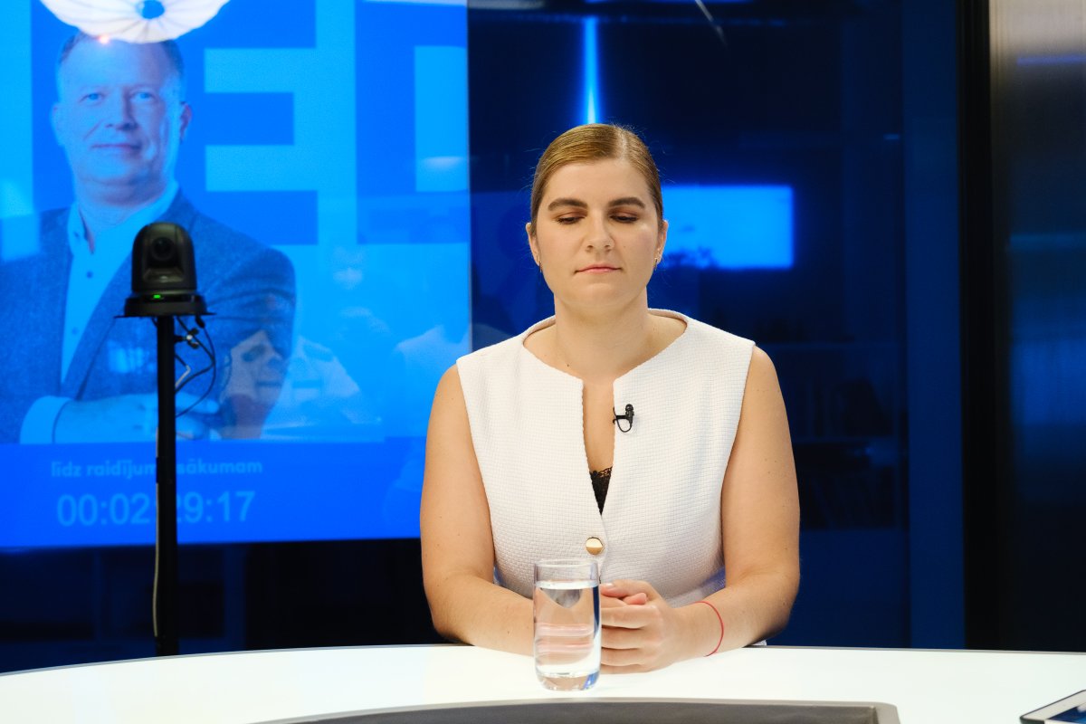 <a href="/VRS_gov_lv/">Valsts robežsardze</a> Nelegālo migrantu plūsmas palielināšanās no Baltkrievijas puses ir kā "bakstīšanās", lai pārbaudītu, vai neizvēršas kāda nepatīkama situācija, ko pēcāk izmantot dezinformācijas vai sava naratīva labā, pauž <a href="/APPC_LV/">APPC</a> pētniece <a href="/ElinaVroblevska/">Elina Vroblevska</a>. 

Viņa piebilst – Baltkrievija ir