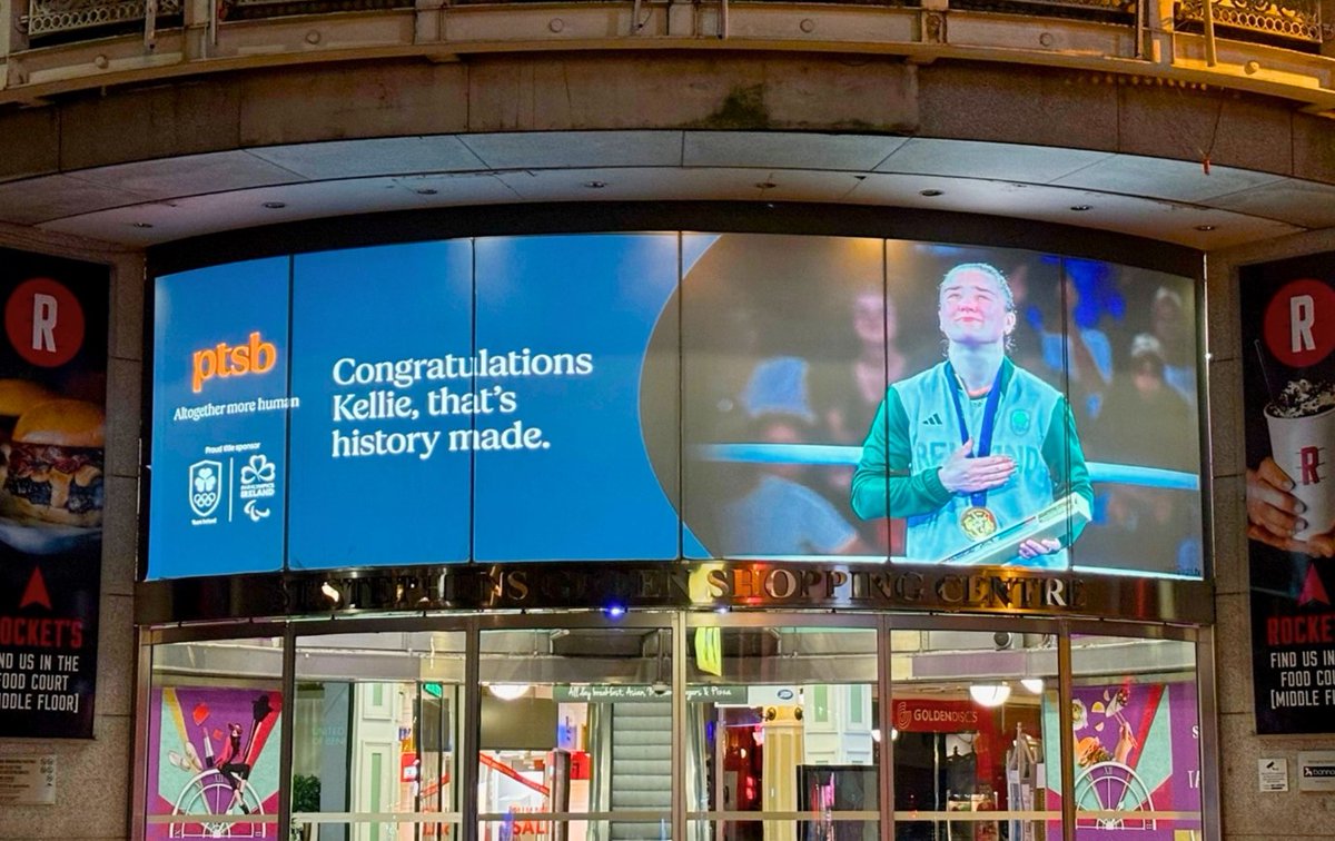 PMLGroup's tweet photo. Dynamic in the ring and on the street! Another reactive #OOH turnover from @PTSBIreland in support of a historic 2nd gold medal 🥇 from #KellieHarrington @TeamIreland last night/this morning. Powered by #Liveposter.
#BeMoreNow https://t.co/m0QiVMkUFk