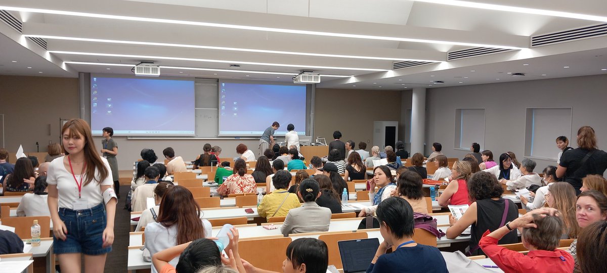 Severyan's tweet photo. I am in #Tokyo at the @IFRWH_FIRHF conf on women's history. #Tsuda Uni, 1st U in Japan to accept women as students since 1900. I am presenting Aug 9, 3:30pm, on Soviet #RedCross Doctors abroad who were mostly women in the 1960s. https://t.co/QSftyjNETz