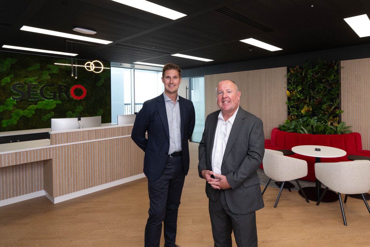 InvestCoventry (@investcoventry) on Twitter photo #Coventry's local #investment boosted thanks to <a href="/SEGROplc/">SEGRO plc</a> moving into our business district at <a href="/TWOFriargate/">TWO FRIARGATE</a> 🏢
➡➡twofriargate.com/segro-to-occup…
#investcoventry #localinvestment #investment #businessinvestment
<a href="/coventrycc/">Coventry City Council</a> #Coventry's local #investment boosted thanks to <a href="/SEGROplc/">SEGRO plc</a> moving into our business district at <a href="/TWOFriargate/">TWO FRIARGATE</a> 🏢
➡➡twofriargate.com/segro-to-occup…
#investcoventry #localinvestment #investment #businessinvestment
<a href="/coventrycc/">Coventry City Council</a>