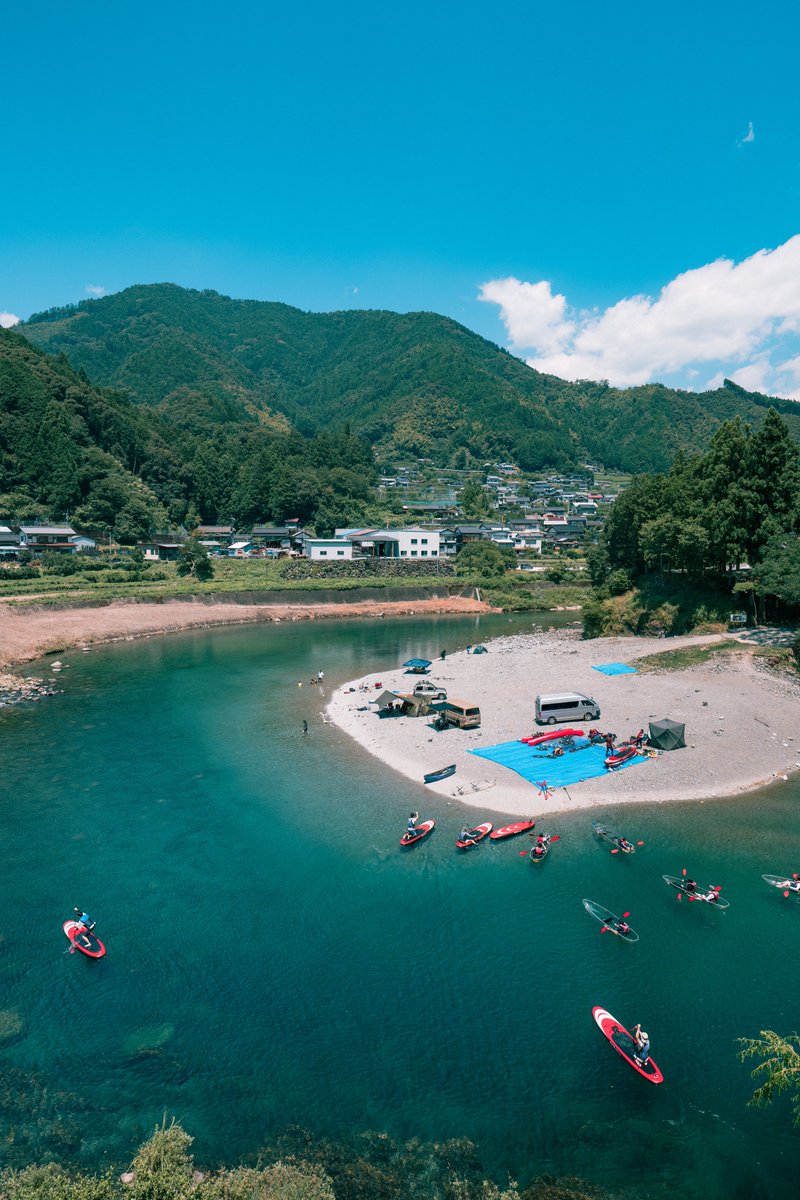 川で遊びたくなる夏の日
