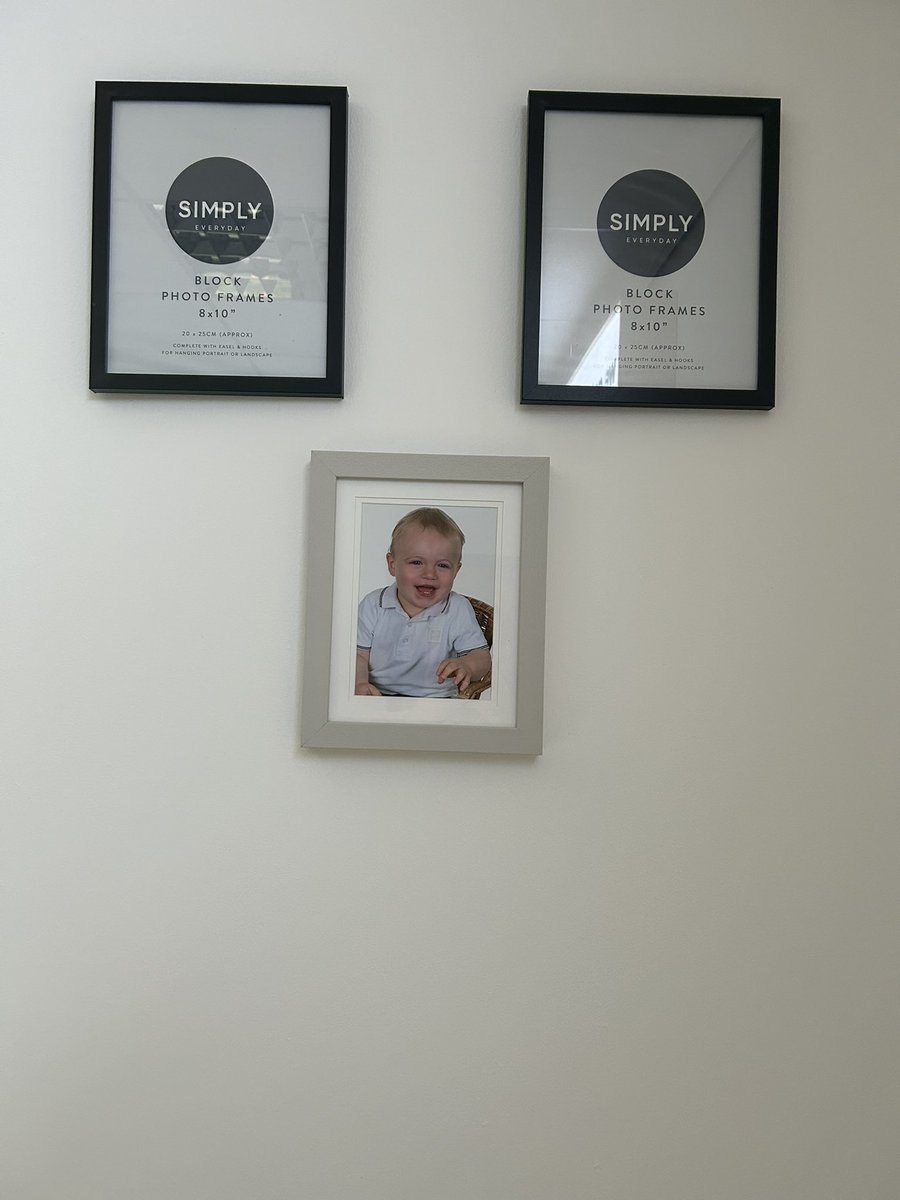 First office pic up 🥹💙