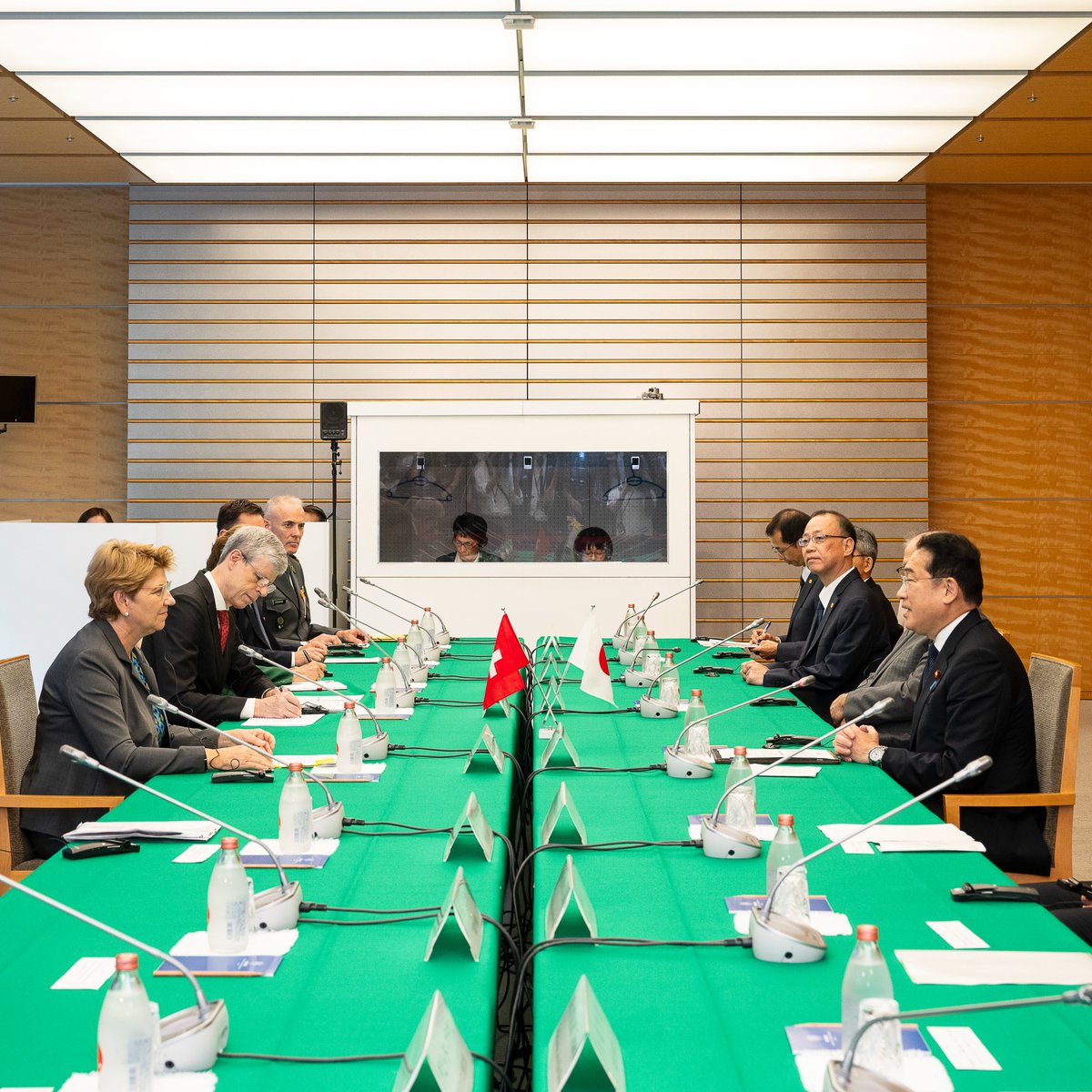 VBS - DDPS (@vbs_ddps) on Twitter photo Die 🇨🇭 und 🇯🇵 würdigen Jubiläum der bilateralen Beziehungen & erörtern Chancen für die künftige Zusammenarbeit. <a href="/Violapamherd/">Viola Amherd</a> ist am 7. August in Tokio mit Aussenministerin <a href="/Kamikawa_Yoko/">上川 陽子 KAMIKAWA Yoko</a> und Premierminister <a href="/kishida230/">岸田文雄</a> zusammengekommen. ➡️ bit.ly/3yxMDl1 Die 🇨🇭 und 🇯🇵 würdigen Jubiläum der bilateralen Beziehungen & erörtern Chancen für die künftige Zusammenarbeit. <a href="/Violapamherd/">Viola Amherd</a> ist am 7. August in Tokio mit Aussenministerin <a href="/Kamikawa_Yoko/">上川 陽子 KAMIKAWA Yoko</a> und Premierminister <a href="/kishida230/">岸田文雄</a> zusammengekommen. ➡️ bit.ly/3yxMDl1