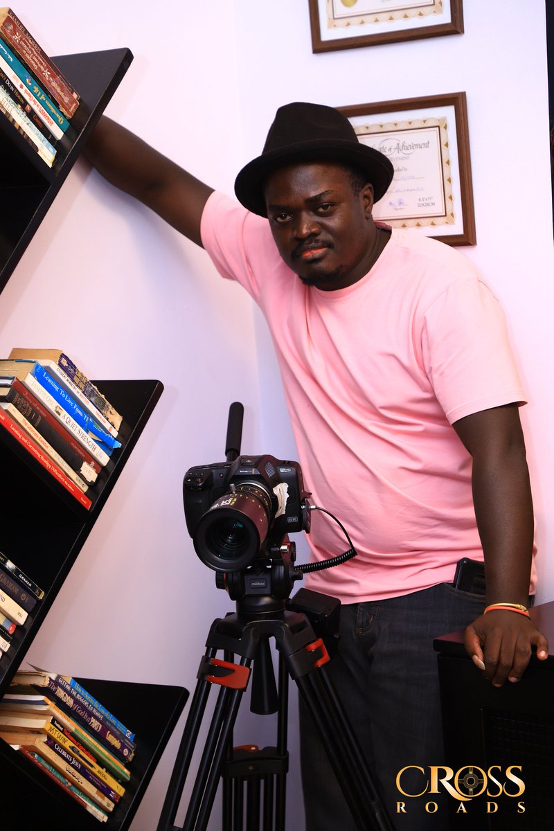 bendizhodouglas's tweet photo. Shout-out to the crew of the  #Crossroads, a Ugandan TV drama that shows weekly Mon-Fri on @PearlMagicPrime at 8pm. 
These young chaps are doing an amazing job and we should celebrate them. Well done to the captain @Ayeny for leading a trustworthy team like Okurut Nego, Roy Chwintando, Zziwa Aaron etc.
They are doing us proud on the continent.

Thank you @MultiChoiceGRP for availing these opportunities to the young people to grow.💪🏿👏🏿