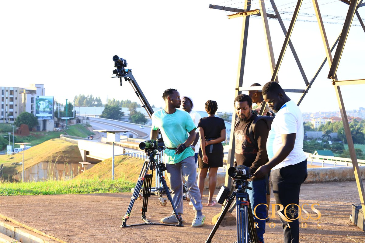 bendizhodouglas's tweet photo. Shout-out to the crew of the  #Crossroads, a Ugandan TV drama that shows weekly Mon-Fri on @PearlMagicPrime at 8pm. 
These young chaps are doing an amazing job and we should celebrate them. Well done to the captain @Ayeny for leading a trustworthy team like Okurut Nego, Roy Chwintando, Zziwa Aaron etc.
They are doing us proud on the continent.

Thank you @MultiChoiceGRP for availing these opportunities to the young people to grow.💪🏿👏🏿