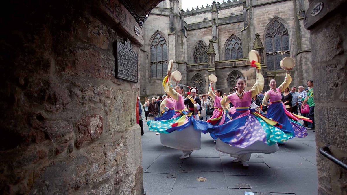 Creative Scotland (@creativescots) on Twitter photo The 2024 Momentum programme kicks off today👏
Led by <a href="/edfests/">Edinburgh Festivals</a>, in partnership with <a href="/CreativeScots/">Creative Scotland</a> and <a href="/BCScotland/">British Council Scotland</a>, with additional support from <a href="/Edinburgh_CC/">The City of Edinburgh Council</a> and Event Scotland, Momentum connects international delegates with Scotland's cultural sector.
creativescotland.com/news-stories/l… The 2024 Momentum programme kicks off today👏
Led by <a href="/edfests/">Edinburgh Festivals</a>, in partnership with <a href="/CreativeScots/">Creative Scotland</a> and <a href="/BCScotland/">British Council Scotland</a>, with additional support from <a href="/Edinburgh_CC/">The City of Edinburgh Council</a> and Event Scotland, Momentum connects international delegates with Scotland's cultural sector.
creativescotland.com/news-stories/l…