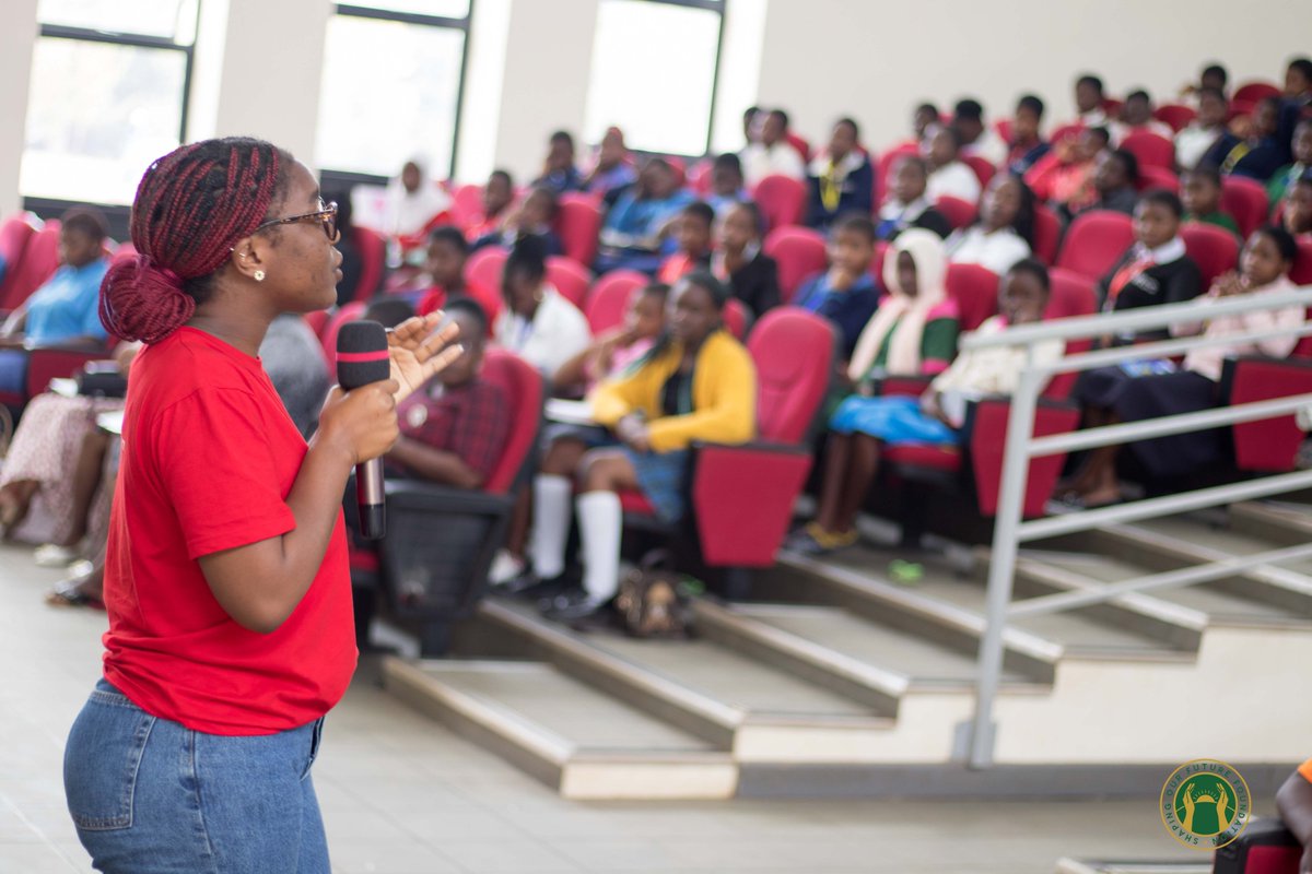 SOFFMalawi1's tweet photo. Ella Hamwaka
Incident Response Officer (MACRA)
Girl Empowerment Retreat - Day 2

#soff #keepinggirlsinschool #school #education #malawi #girlsretreat #shapeyourfuture https://t.co/2USp6R71ra