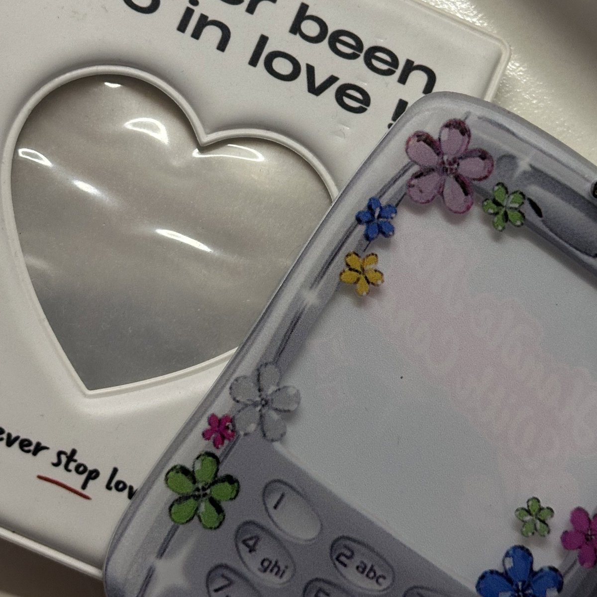 wts seventeen ph only help rt
— wonwoo follow tour asia caratzone 
— ₱2000 / ₱1850 payo 
— w free inclusions 
— installments available
— rcbyt ; snkyuz.carrd.co dm to claim!