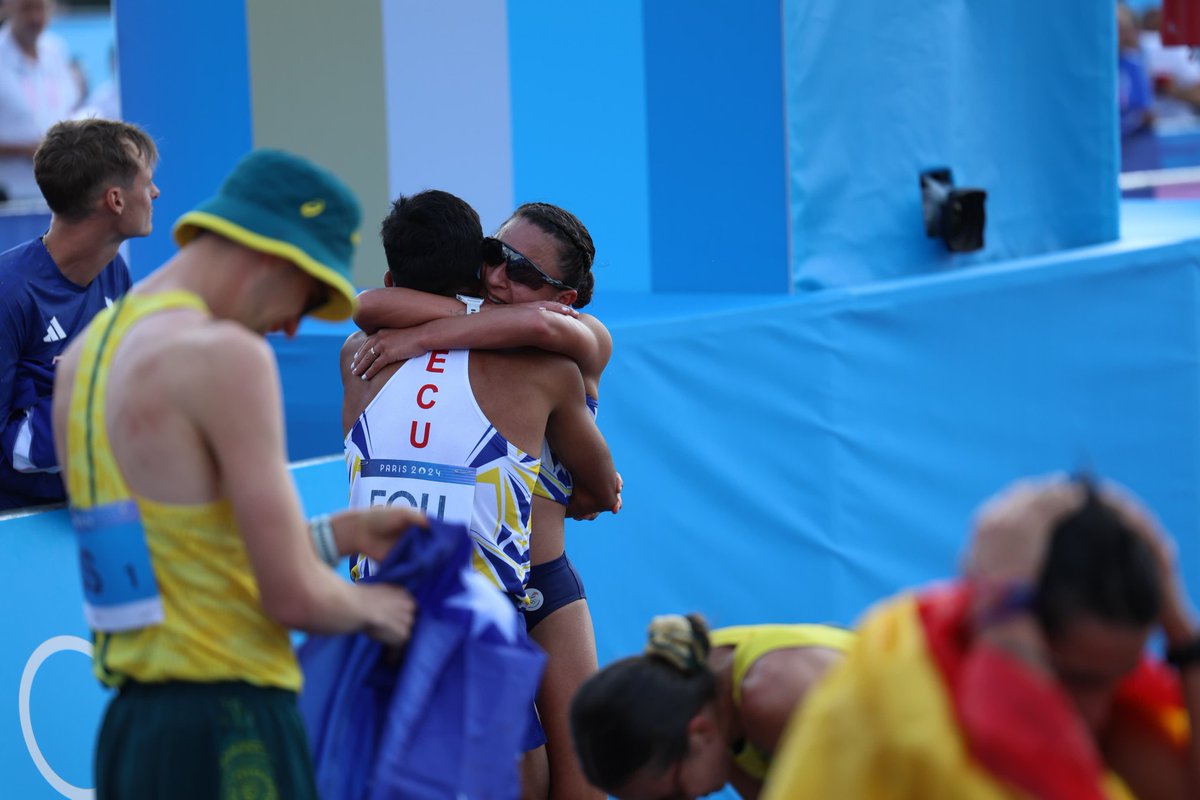 PLATA 🥈 PARA ECUADOR

La dupla Daniel Pintado/Glenda Morejón finaliza segunda en la prueba de la maratón relevos mixtos de la marcha en los Juegos Olímpicos #Paris2024 JJ.OO. con tiempo 2:51:22

<a href="/FEcAtletismo/">Fed.Ecuat. Atletismo</a> entrega la segunda medalla para el país en estos JJ.OO.