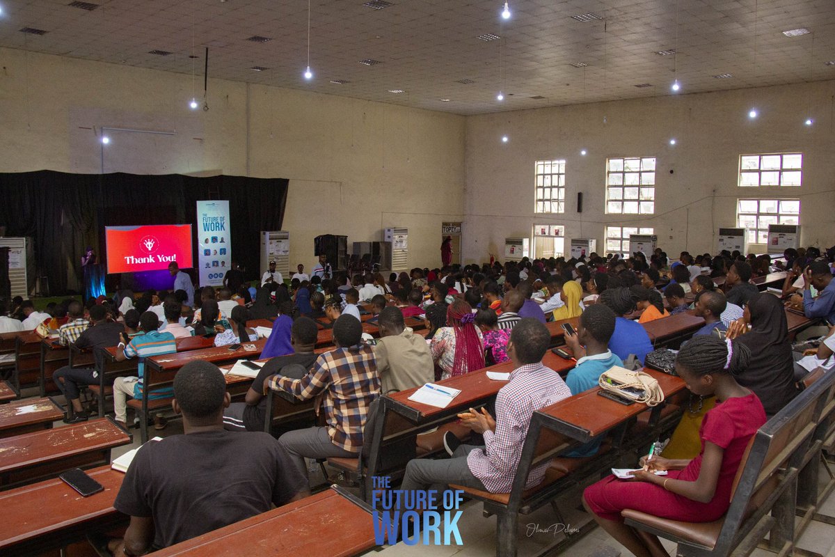 _oladotunajayi's tweet photo. We hosted the second edition of the Largest networking event in  Ogbomoso last week Saturday. ‘Nigeria’ couldn’t stop us. https://t.co/y8YjLcKJvY
