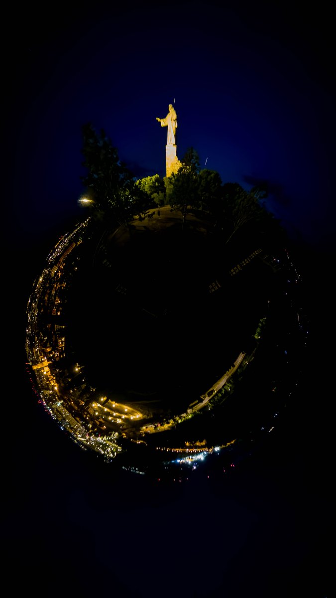 videosydrones's tweet photo. #tinyplanet 360 desde #tudela 📸 

#tinyearth #navarra #insta360 #insta360x3 #street #streetphotography #360photography #aerial #360photo #photography #picoftheday @insta360 #tinyearth360 @tiny_earth_360 #360planet #insta #streetphoto #videosydrones https://t.co/Wn2MHETK2r