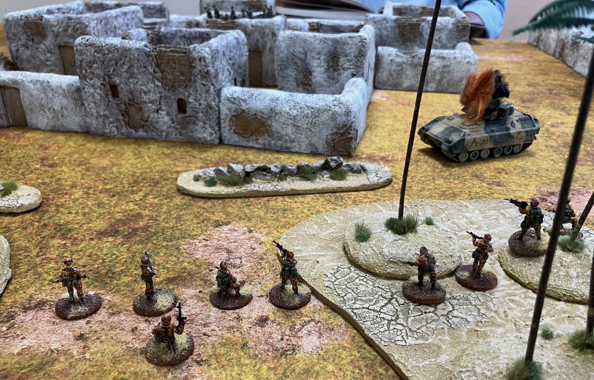 ironcow2103's tweet image. Whirarwistan 1988 - US infantry investigate the destruction of a Bradley IFV outside a local village and come under fire from a Spetsnaz unit hiding within!

20mm #ForceOnForce action with @andre_crow last night. Great little game, lot of fun, off to buy more toys! 😃