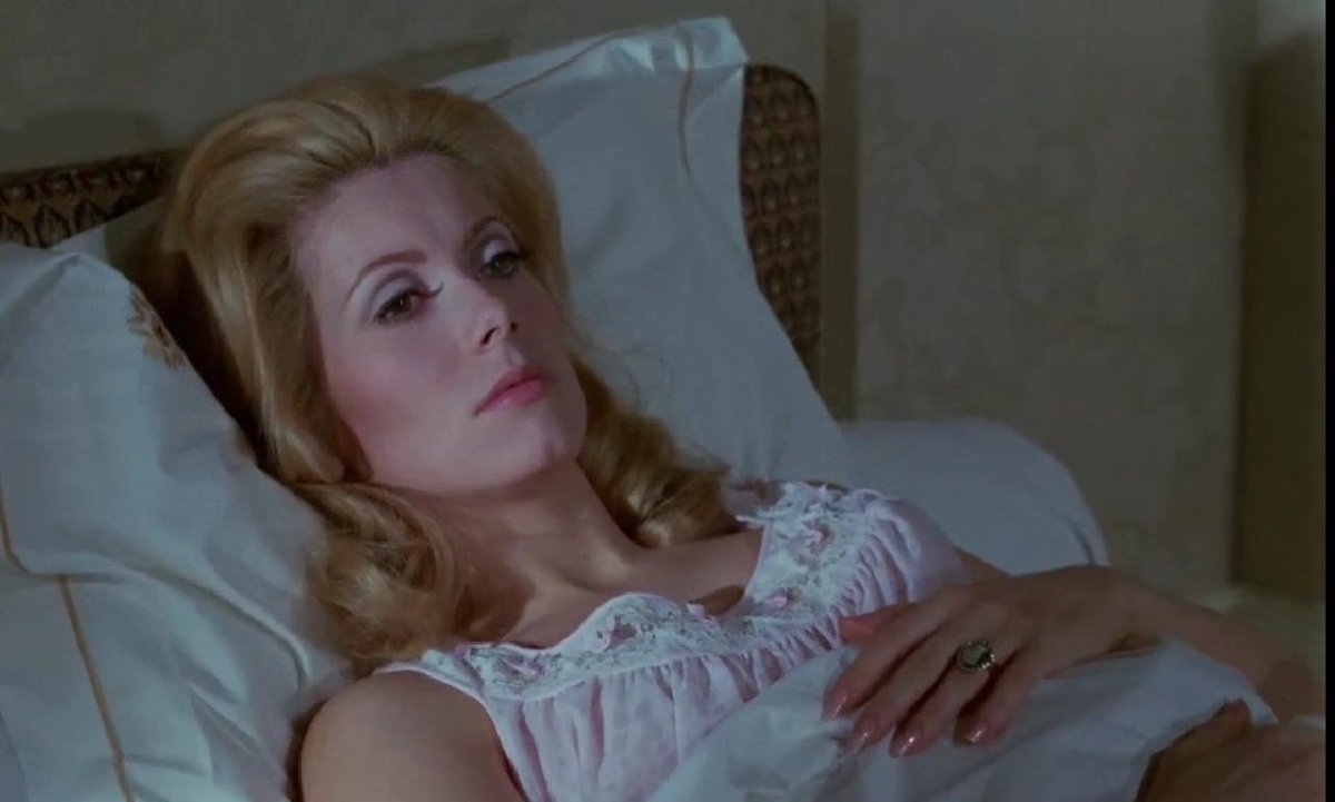 shoregazed's tweet photo. Belle de Jour https://t.co/0A9NOfFXvt