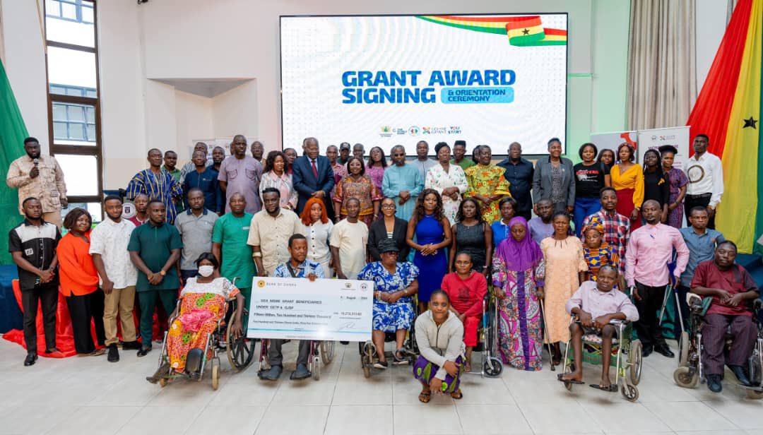 gea_ghana's tweet photo. On August 6th, 2024, we celebrated a pivotal moment in Ghanaian entrepreneurship at the Grant Award Signing and Orientation Ceremony. 

The event supported 450 MSMEs and start-ups, marking a significant step in fostering economic growth and job creation. 

#YouStart
#GETP https://t.co/Gy9kfZnQ0r