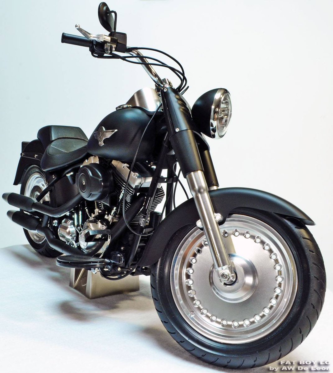 scratch_builder's tweet image. 1/16th Tamiya &quot;Fat Boy Lo&quot;
Out of the box build.