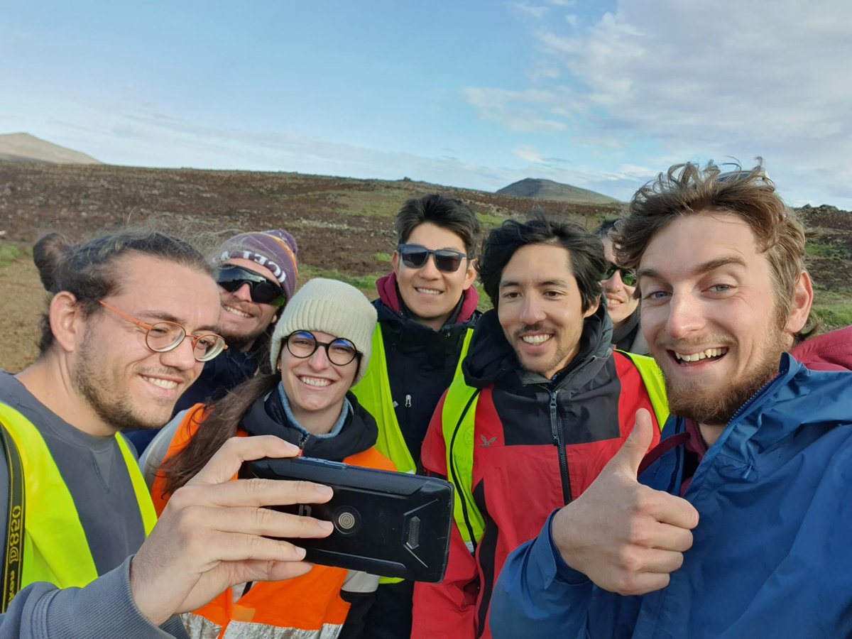 SciencEscape tweet media