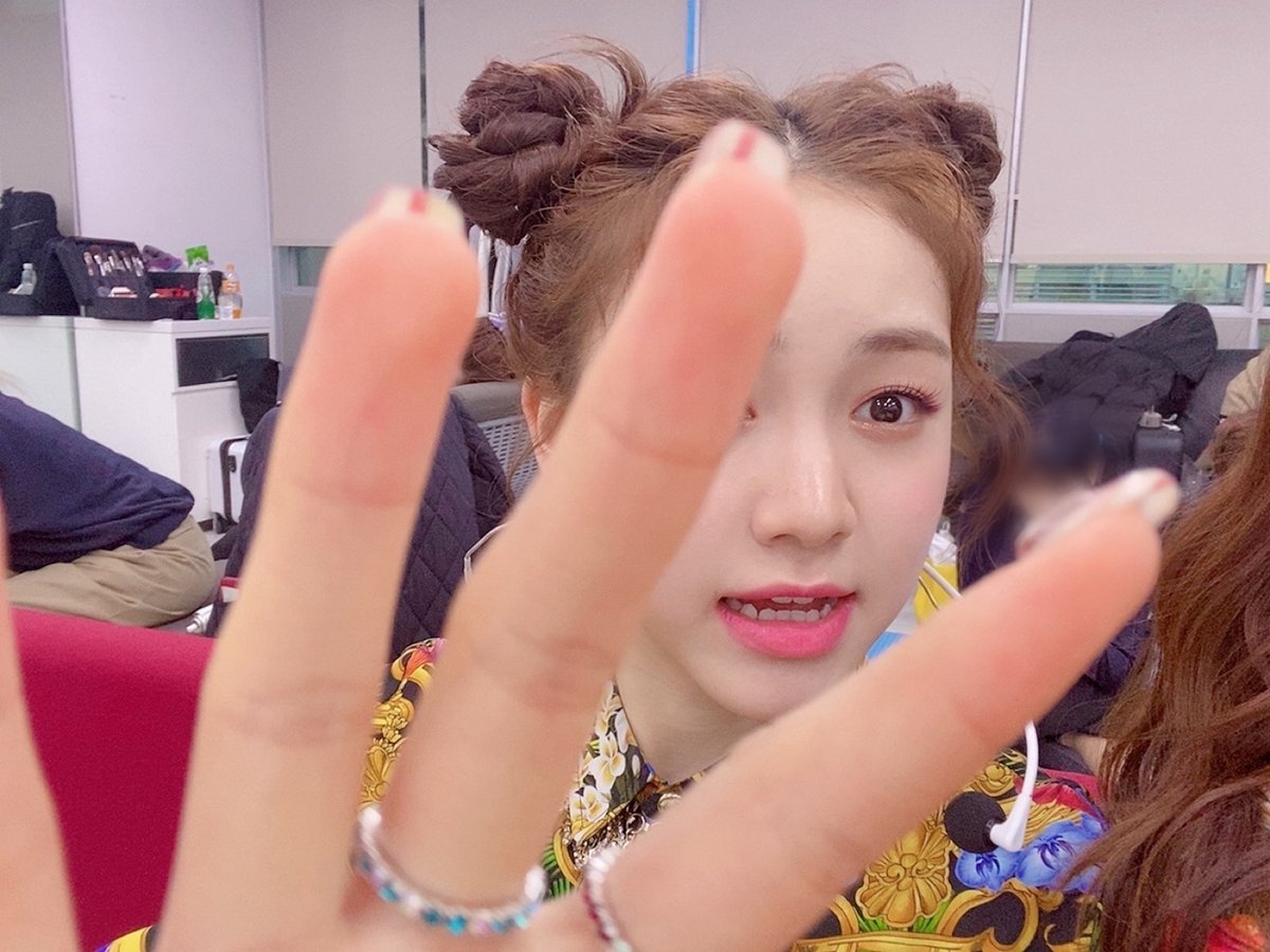 1st_rcpc's tweet photo. 진짜 아기 https://t.co/rT2u1UT9dk