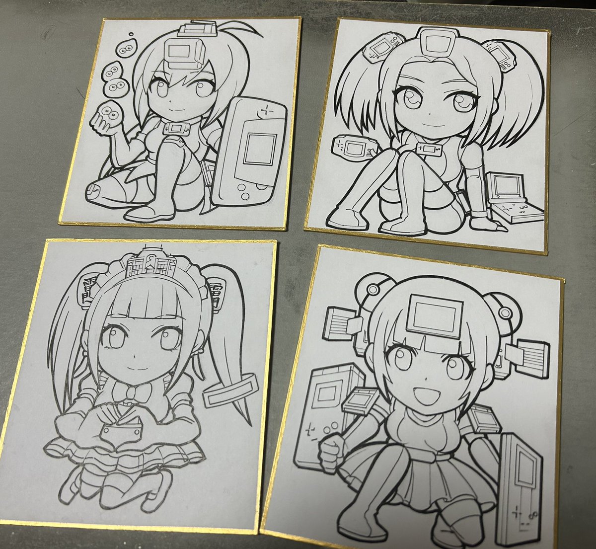 8月11日のさん家祭りに向けてミニ色紙を描いてます〜。次は色塗りだー!
#さん家祭り 