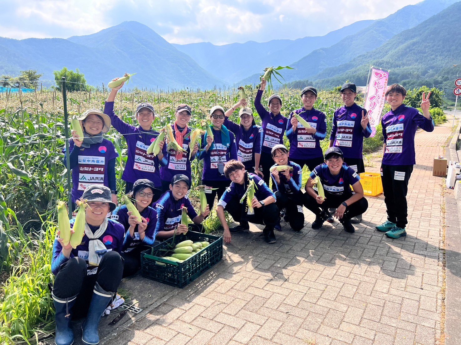 FCふじざくら山梨 on X: 