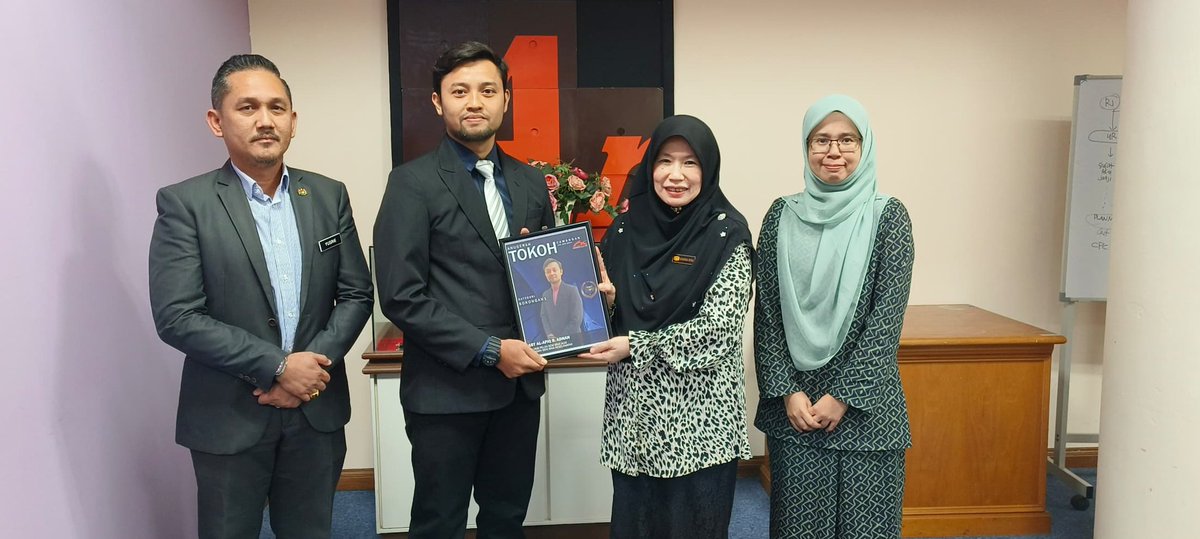 CawanganArkitek's tweet photo. 5 Ogos 2024 l Majlis Penyampaian Sijil Dan Anugerah Tokoh Cawangan Arkitek Bagi Sesi Januari - Jun 2024 telah diadakan bertempat di BMU, Cawangan Arkitek.
@IPJKR_Official 
@CawanganArkitek https://t.co/bi8L92HgNz