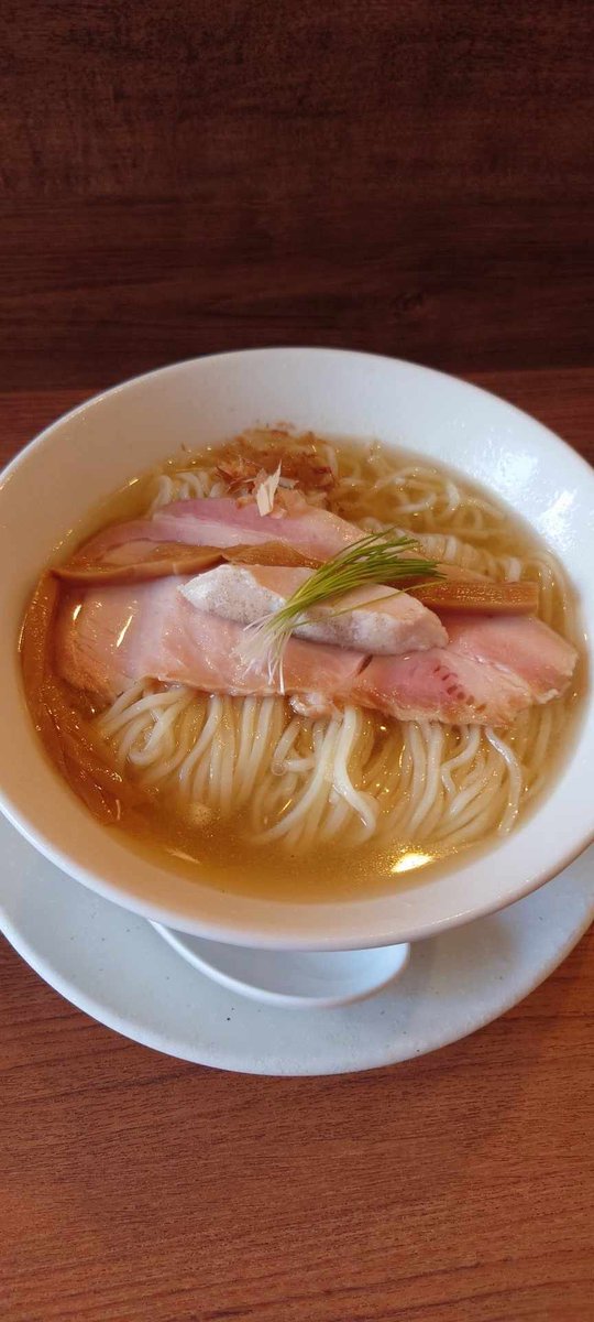 暑くて飲みたい。が、ランチはまた我慢😣
#酒と旅　#お酒好きとつながりたい　#旅好きとつながりたい　#ラーメンはいつでも最高