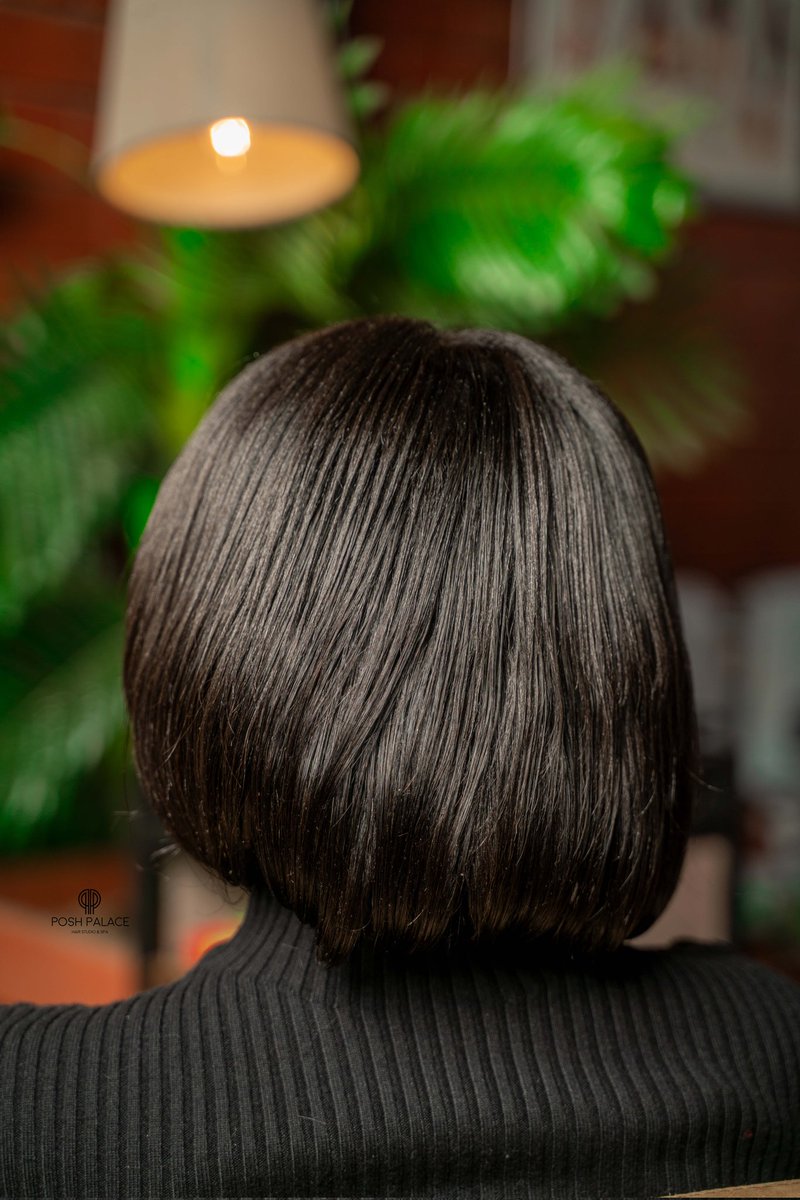 Shine bright with this gorgeous sleek bob! 🌟✨ Perfect for any occasion. Book your appointment now and embrace the elegance.

To make your appointment:
☎️0797403131
📥Dm
Or click the link in our bio ✨ 

 #PoshPalace #HairTransformation #SleekBob