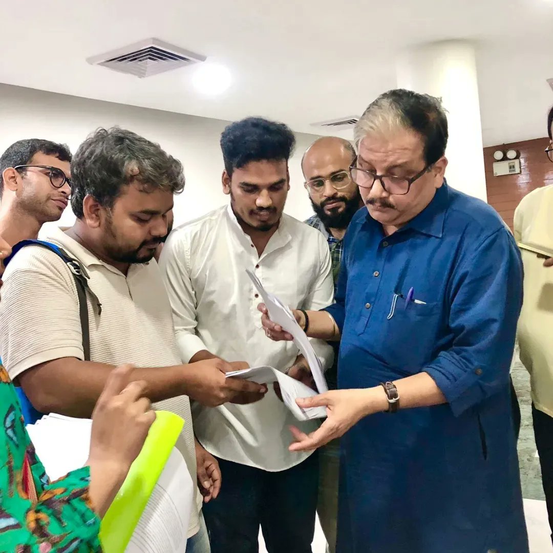 Fraternity_movt's tweet photo. Fraternity Movement along with other organisations met MPs including Asaduddin Owaisi, Shashi Tharoor, Manoj Jha, Jawahar Sircar, Priyanka Chaturvedi and Salman Khurshid on various student issues especially regarding scrapping of NTA. https://t.co/D451BVZIT7