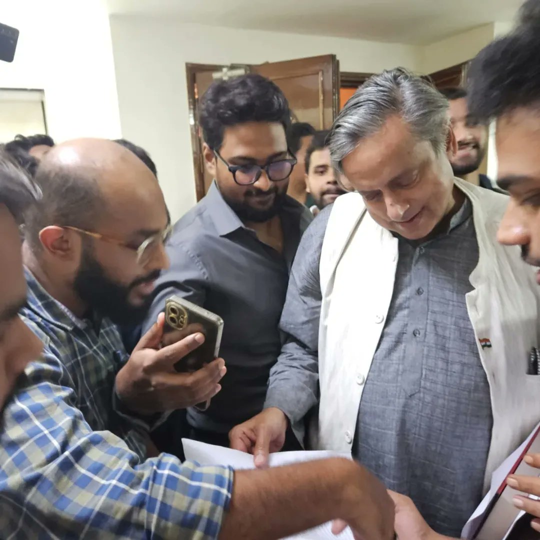 Fraternity_movt's tweet photo. Fraternity Movement along with other organisations met MPs including Asaduddin Owaisi, Shashi Tharoor, Manoj Jha, Jawahar Sircar, Priyanka Chaturvedi and Salman Khurshid on various student issues especially regarding scrapping of NTA. https://t.co/D451BVZIT7