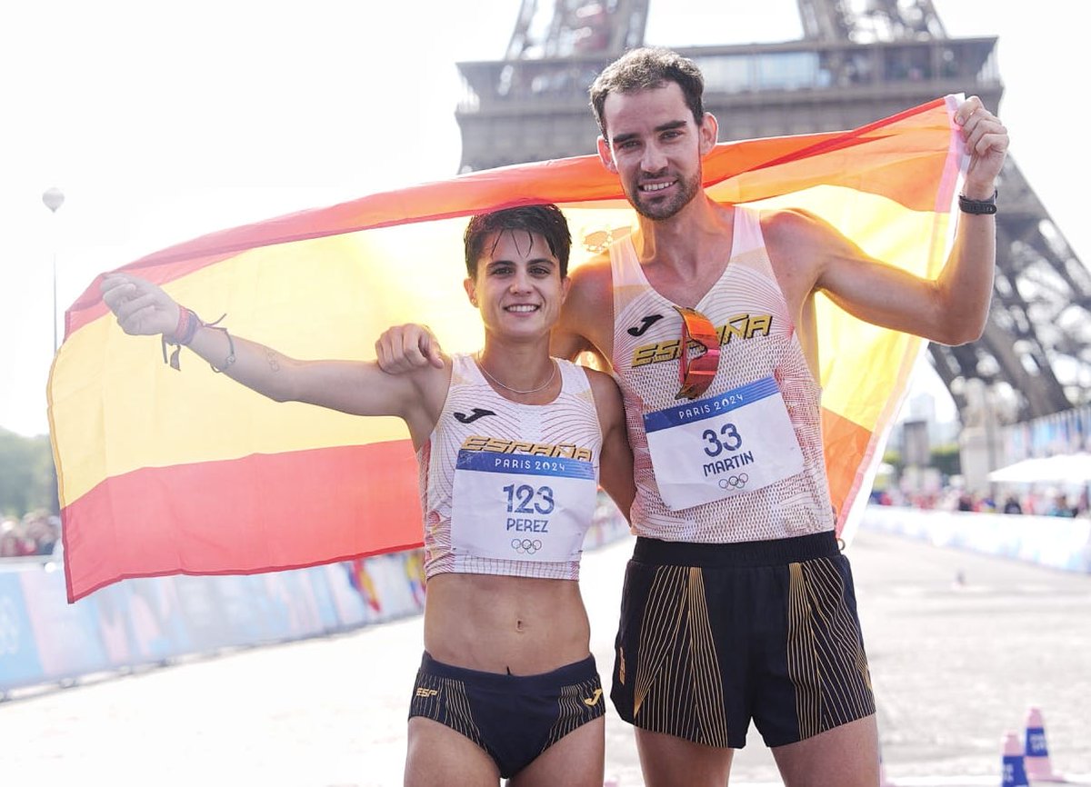 Comité Olímpico Español (@coe_es) on Twitter photo 😍 Aquí, con los dos primeros atletas españoles en conseguir dos medallas en los mismos <a href="/juegosolimpicos/">Los Juegos Olímpicos</a>.
👏 Sois historia de nuestro deporte, <a href="/garciaperezmari/">María Pérez OLY</a> y <a href="/Alvaroatletismo/">Álvaro Martín Uriol</a>.
#Paris2024 #Olympics #ElCorazónDeEspaña ❤️🇪🇸 😍 Aquí, con los dos primeros atletas españoles en conseguir dos medallas en los mismos <a href="/juegosolimpicos/">Los Juegos Olímpicos</a>.
👏 Sois historia de nuestro deporte, <a href="/garciaperezmari/">María Pérez OLY</a> y <a href="/Alvaroatletismo/">Álvaro Martín Uriol</a>.
#Paris2024 #Olympics #ElCorazónDeEspaña ❤️🇪🇸