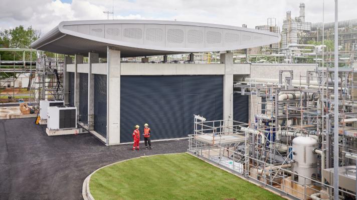 CleanHydrogenEU's tweet photo. 🌟Discover our Success Stories!🌟
🎯Our projects #H2FUTURE, #DEMO4GRID, @refhyne & @DjewelsEU develop advanced megawatt-scale #electrolysers to meet the standards required for #hydrogenproduction at industrial sites. More about our success stories here➡https://t.co/C9zVJita2C https://t.co/NwlE789cTl