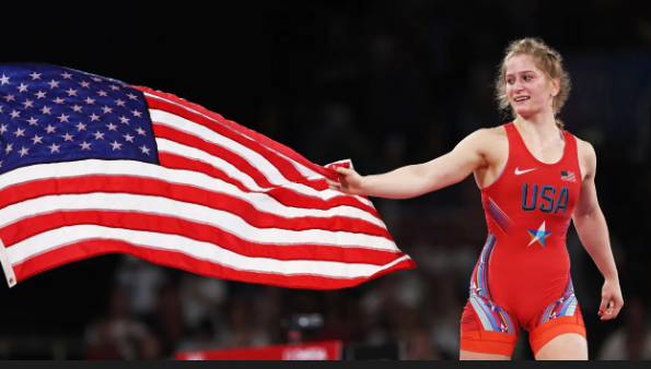 USA’s elite wrestler Amit Elor wins gold at 2024 Paris Games

Drop a 🇺🇸 if you are proud of her!
