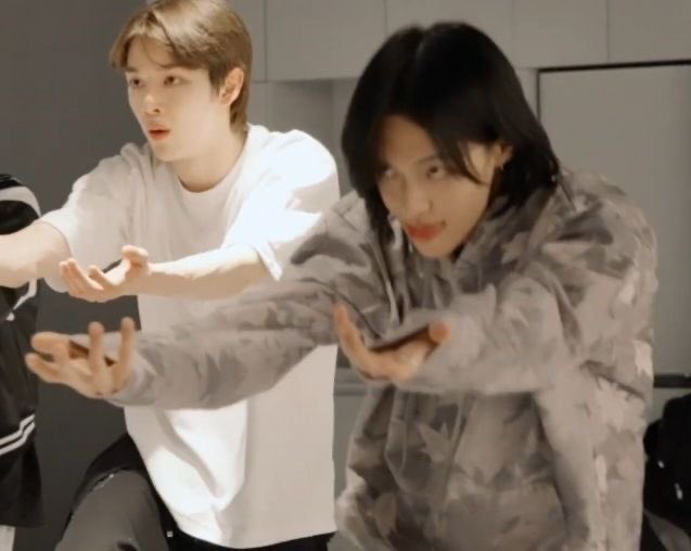 돌빙쓰 (@dollbing_) on Twitter photo 