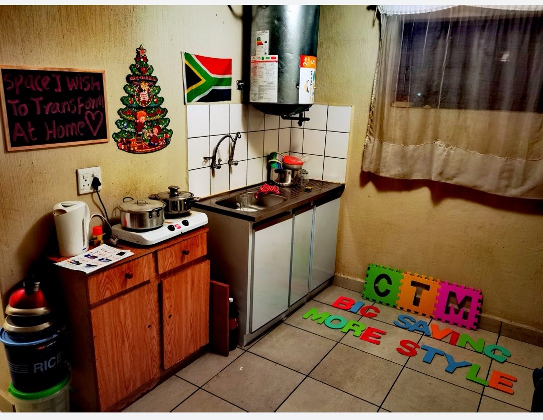 King_LS69's tweet photo. I would love to renovate the kitchen 
#CTMBeautifulHome
#CTMKayaCoundown https://t.co/sLxdMhDnmV