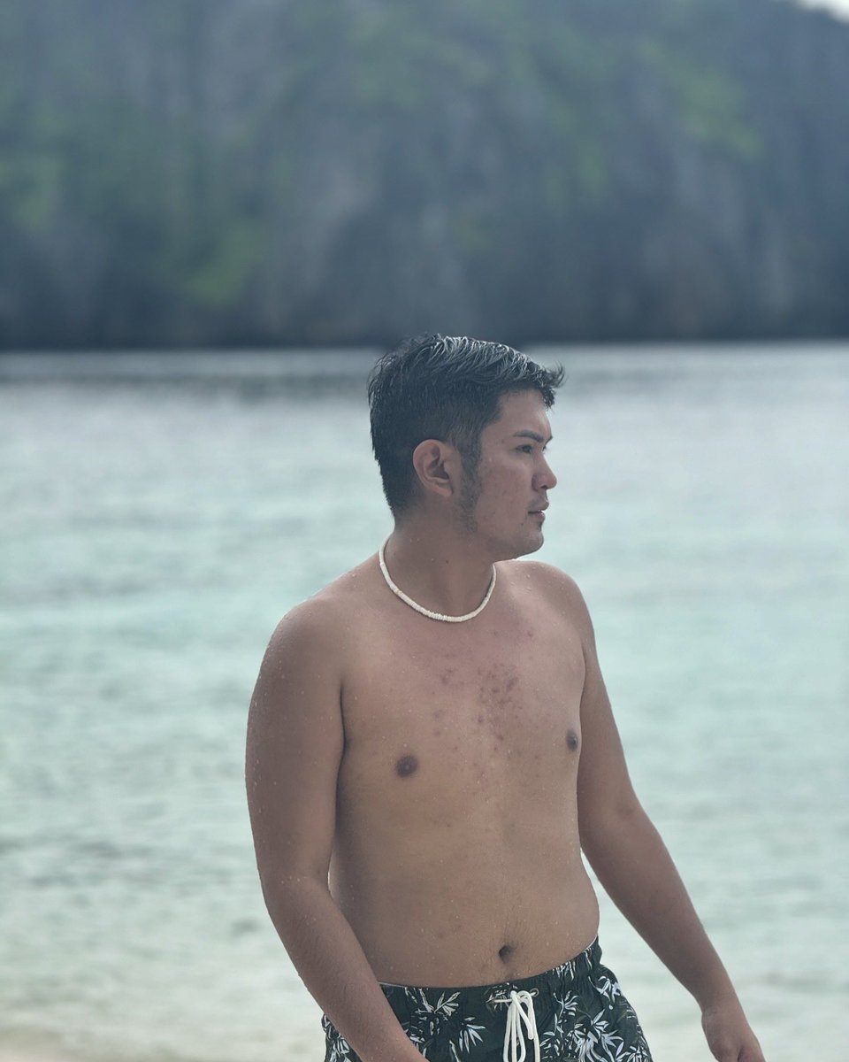 villar_im's tweet photo. Sa islang pantropiko 🏝️ https://t.co/lpYlHDypvw