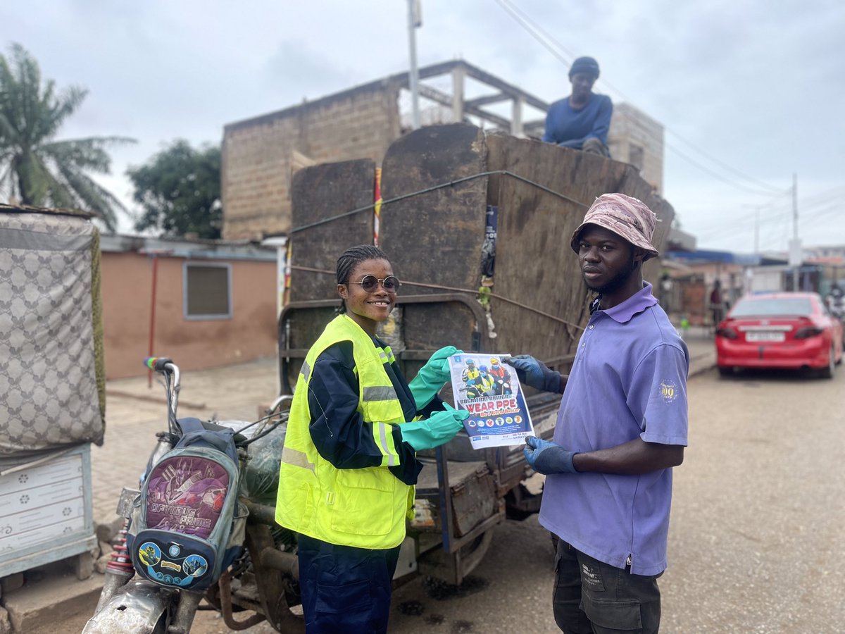 Gecc_Foundation's tweet photo. Borla Taxi driver, wear PPEs 🪖🥽🎿🦺🥼🧤 to protect yourself from injuries and illness. https://t.co/StTacgAPqO