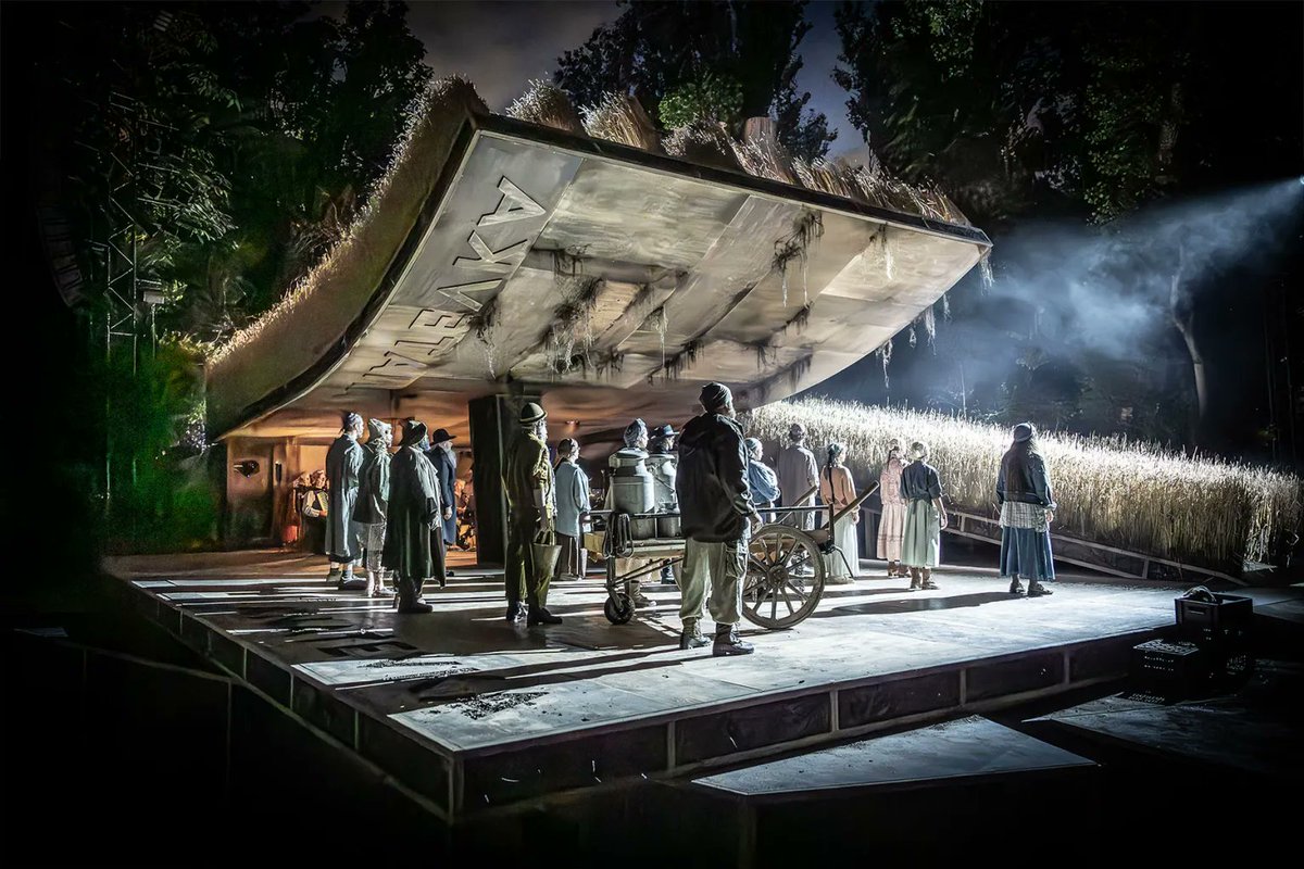 CVH Management (@cvh_management) on Twitter photo "Tom Scutt’s beautiful set, at once abstract and specific: a cornfield emerging from the trees at the back of the stage, and a ramp also covered in corn, flicking back like a hair-lick, curving over the action" - WhatsOnStage ⭐️⭐️⭐️⭐️⭐️
Fiddler on the Roof <a href="/OpenAirTheatre/">Open Air Theatre</a> 🎉 "Tom Scutt’s beautiful set, at once abstract and specific: a cornfield emerging from the trees at the back of the stage, and a ramp also covered in corn, flicking back like a hair-lick, curving over the action" - WhatsOnStage ⭐️⭐️⭐️⭐️⭐️
Fiddler on the Roof <a href="/OpenAirTheatre/">Open Air Theatre</a> 🎉
