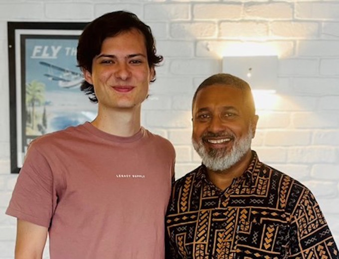 Surviving harassment in journalism – how Felix Chaudhary kept on top #AsiaPacificReport #QUTproject #MaximBlock #APJSnewsfile <a href="/QUT/">QUT</a> #PacificMediaWatch <a href="/fijionenewsupl1/">FijiTV</a> <a href="/fijitimes/">The Fiji Times</a> <a href="/ShailendraBSing/">Dr Shailendra B Singh</a> <a href="/MonikaS37776392/">Monika Singh</a> <a href="/USPWansolwara/">USP Wansolwara</a> 
asiapacificreport.nz/2024/08/07/sur…